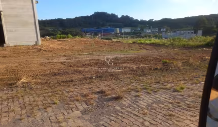 Barracão / Galpão / Depósito à venda na Zona Rural, Farroupilha , 2000 m2 por R$ 2.600.000