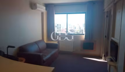 Apartamento com 1 quarto à venda no Centro, Caxias do Sul  por R$ 200.000