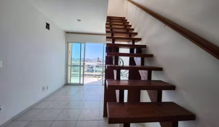 Cobertura com 3 dormitórios à venda, 150 m² por R$ 750.000,00 - Braga - Cabo Frio/RJ