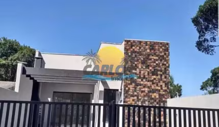 Casa com 2 quartos à venda na Brasil, 48, Balneário Gaivotas, Matinhos por R$ 270.000