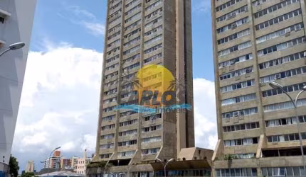 Apartamento à venda na Travessa Nestor de Castro, 231, Centro, Curitiba por R$ 288.000