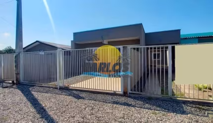 Casa com 3 quartos à venda na Rua Cornélio Kloster, 870, Balneário Nereidas, Guaratuba por R$ 285.000