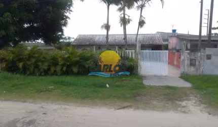 Casa com 4 quartos à venda na Rua Plínio Tourinho, 841, Praia de Leste, Pontal do Paraná por R$ 450.000