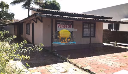 Casa com 3 quartos à venda na PR 412, 3053, Balneário Primavera, Pontal do Paraná por R$ 400.000