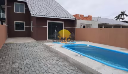 Casa com 3 quartos à venda na Rua Mato Grosso, 3, Carmery, Pontal do Paraná por R$ 520.000