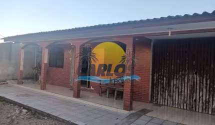 Casa com 3 quartos à venda na Itapecerica, 73, Ipanema, Pontal do Paraná por R$ 310.000