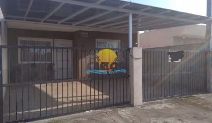 Casa com 2 quartos à venda na Santa Rosa, 521, Balneário Gaivotas, Matinhos por R$ 345.000