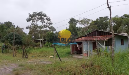 Casa com 2 quartos à venda na Avenida Principal, 41, Saint Etiene, Matinhos por R$ 52.000