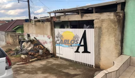 Casa com 3 quartos à venda na Affonso Geraldo Crocetti, 81, Tatuquara, Curitiba por R$ 250.000