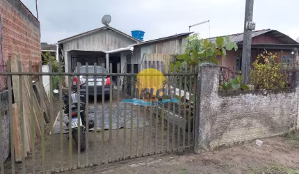Casa com 2 quartos à venda na Idalicio A. da Costa, 425, Balneário Guaciara, Matinhos por R$ 118.000