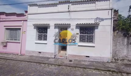 Casa com 3 quartos à venda na Rua Vieira dos Santos, 51, Centro Histórico, Paranaguá por R$ 550.000