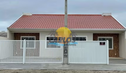 Casa com 2 quartos à venda na Rua Paranavai, 205, Shangri-lá, Pontal do Paraná por R$ 285.000