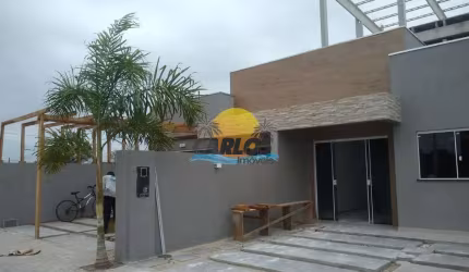 Casa em condomínio fechado com 2 quartos à venda na Eng. Argus Thá Heyn, 437, Praia de Leste, Pontal do Paraná por R$ 330.000