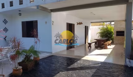 Casa com 3 quartos à venda na Rua Santos Dumont, 1141, Centro, Guaratuba por R$ 900.000