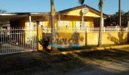 Casa com 2 quartos à venda na Izau Lopes, 402, Vila Progresso, Pontal do Paraná por R$ 270.000
