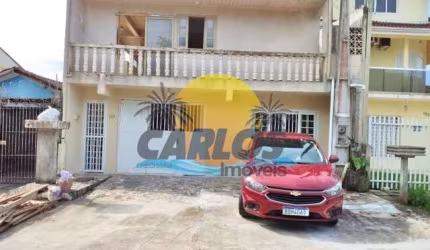 Casa com 8 quartos à venda na Tibagi, 110, Centro, Guaratuba por R$ 700.000