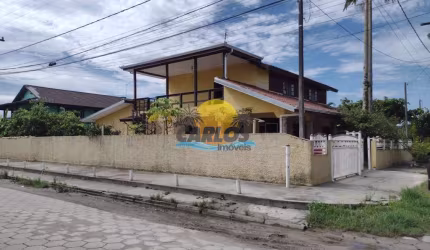 Casa com 4 quartos à venda na Minas Gerais, 471, Canoas, Pontal do Paraná por R$ 500.000