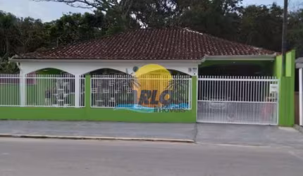 Casa com 3 quartos à venda na Avenida Paraná, 1244, Tabuleiro, Matinhos por R$ 400.000