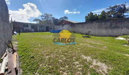 Casa com 2 quartos à venda na Felix Ferrarini, 25, Balneário Gaivotas, Matinhos por R$ 250.000