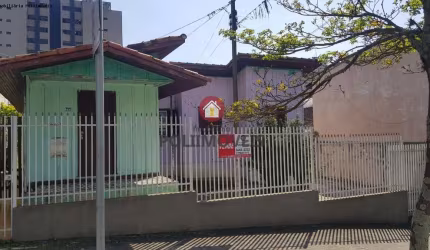 Terreno para Venda em Araucária, Centro