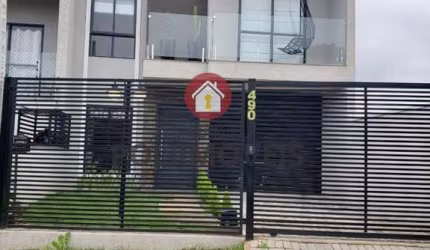 Sobrado para Venda em Araucária, Iguaçu, 3 dormitórios, 1 suíte, 2 banheiros