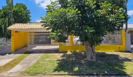 Casa para Venda em Araucária, Cachoeira, 4 dormitórios, 1 suíte, 3 banheiros, 2 vagas