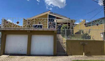 Sobrado para Venda em Araucária, Iguaçu, 3 dormitórios, 2 suítes, 4 banheiros, 2 vagas