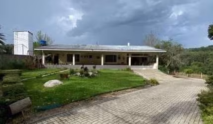 Sítio / Chácara para Venda no bairro Espigão das Antas em Mandirituba, 3 quartos sendo 1 suíte, 4 vagas, 29400 m² de área total, 29400 m² privativos,