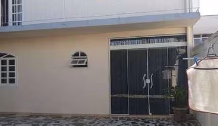 Sobrado para Venda no bairro Costeira em Araucária, 3 quartos, 4 vagas, 220 m² de área total, 220 m² privativos,