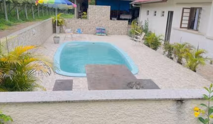 Sítio / Chácara para Venda no bairro ZONA RURAL em ASCURRA, 3 quartos, 3 vagas, Semi-Mobiliado, 220 m² de área total, 220 m² privativos,