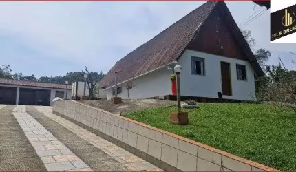 Sítio / Chácara para Venda no bairro ZONA RURAL em TIJUCAS DO SUL, 4 quartos sendo 2 suítes, 5 vagas, Semi-Mobiliado, 46000 m² de área total, 46000 m² privativos,