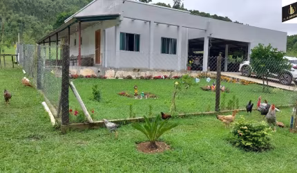 Sítio / Chácara para Venda no bairro ZONA RURAL em Campo Magro, 3 quartos, 5 vagas, Semi-Mobiliado, 121000 m² de área total, 121000 m² privativos,