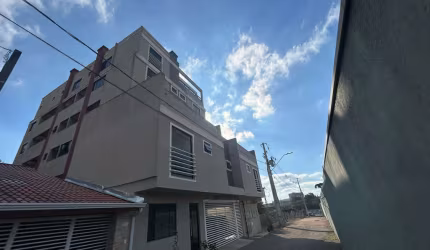 Apartamento para Locação Anual no bairro Centro em Araucária, 2 quartos sendo 1 suíte, 1 vaga, Semi-Mobiliado, 180 m² de área total, 180 m² privativos,