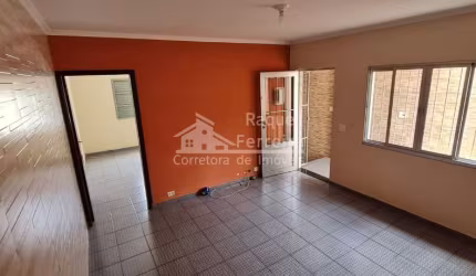 Casa com 3 quartos à venda na Rua Joaquim do Lago, Pedreira, São Paulo por R$ 690.000