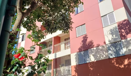 Excelente Apartamento Mobiliado R$2.500,00 -Venha Conhecer !!