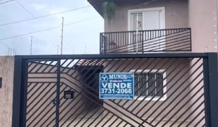 SOBRADO 3 DORMS. 2 VAGAS EM COTIA