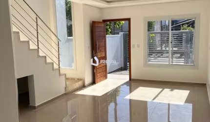 Lindo sobrado de dois dormitórios sendo uma suite Igara. Canoas.