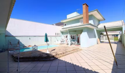 Casa com 5 dormitórios à venda, 300 m² por R$ 780.000,00 - Coroados - Guaratuba/PR