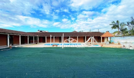 Casa com 5 dormitórios à venda, 360 m² por R$ 750.000,00 - Piçarras - Guaratuba/PR