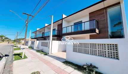 Sobrado com 3 dormitórios à venda, 96 m² por R$ 519.000,00 - Nereidas - Guaratuba/PR