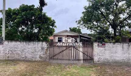 Casa com 2 dormitórios à venda, 54 m² por R$ 290.000,00 - Coroados - Guaratuba/PR