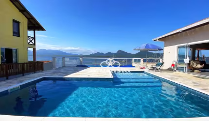 Casa com 6 dormitórios para alugar por diária - Piçarras - Guaratuba/PR