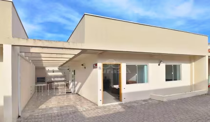 Casa com 2 dormitórios para alugar, 50 m² por R$ 1.700,00/mês - Eliana - Guaratuba/PR
