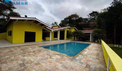 Casa com 3 dormitórios à venda, 410 m² por R$ 1.800.000,00 - Village Scorpios I - Cajamar/SP