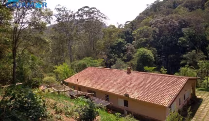 Sítio com 4 dormitórios à venda, 66700 m² por R$ 1.300.000,00 - Jordanésia - Cajamar/SP