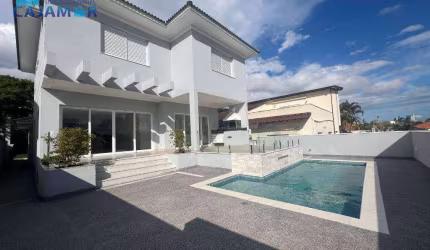 Casa com 4 dormitórios à venda, 490 m² por R$ 2.950.000 - Tamboré - Santana de Parnaíba/SP