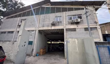 Galpão para alugar, 1100 m² por R$ 16.596,00 - Polvilho - Cajamar/SP
