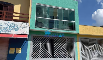 Casa com 2 dormitórios para alugar, 60 m² por R$ 1.800,00/mês - Altos de Jordanésia (Jordanésia) - Cajamar/SP