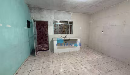 Casa com 1 dormitório para alugar, 30 m² por R$ 900,00/mês - Jordanésia - Cajamar/SP