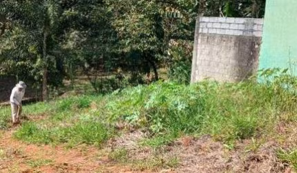 Terreno à Venda - 140m² em Área Privilegiada - Proximo a Avenida Tenente Marques